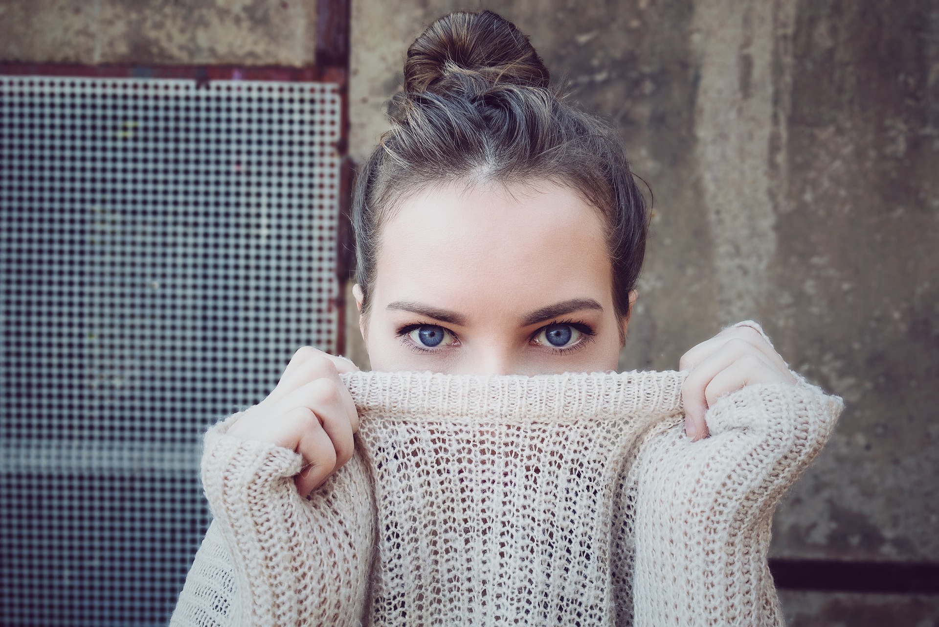 woman-2563491_1920